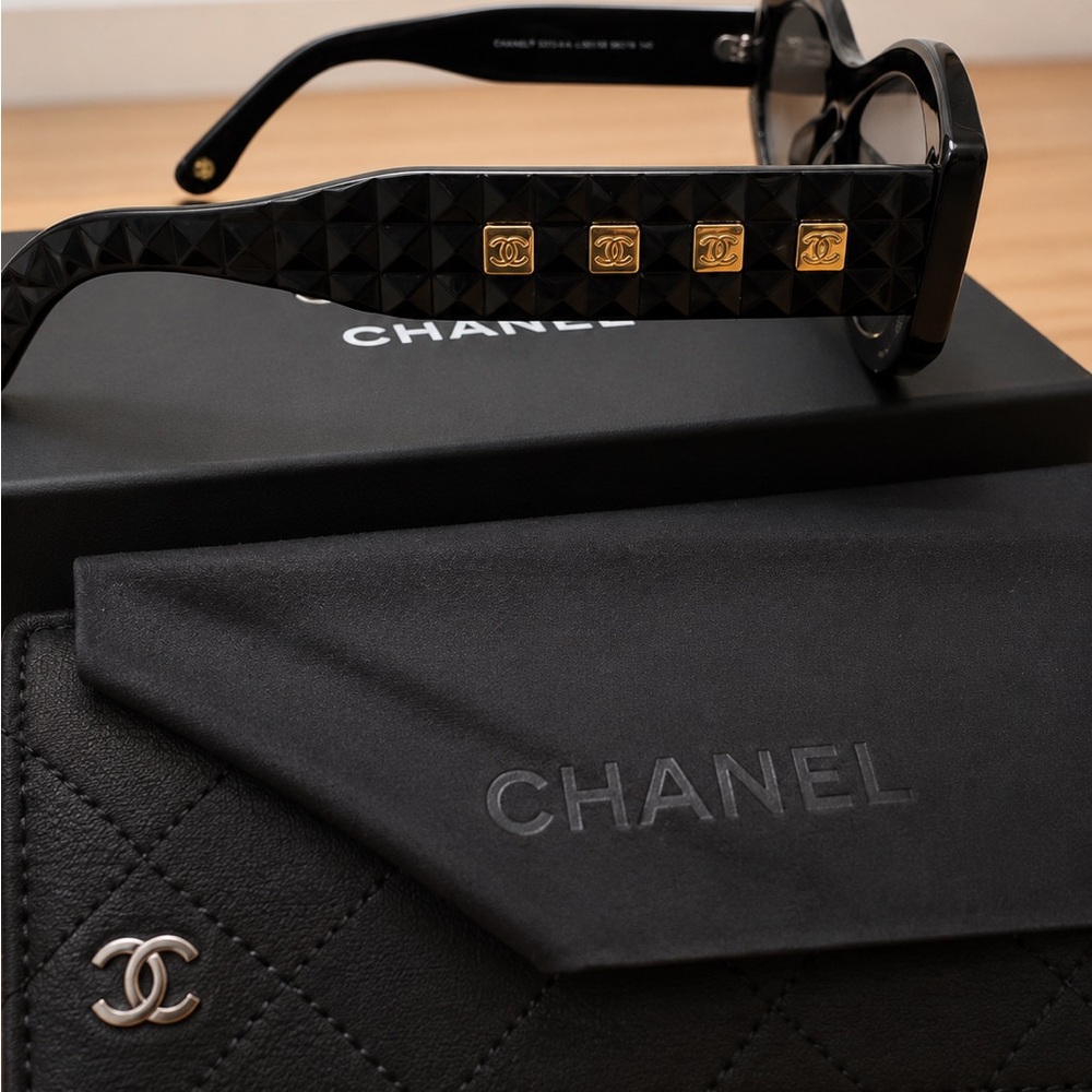 Chanel Black Cat-Eye Sunglasses with Gold Stud Detail - Picture 4 of 7
